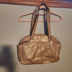 Vintage Coach Champagne Leather Shoulder Bag